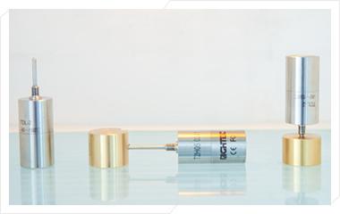 關於(yu)我(wo)們